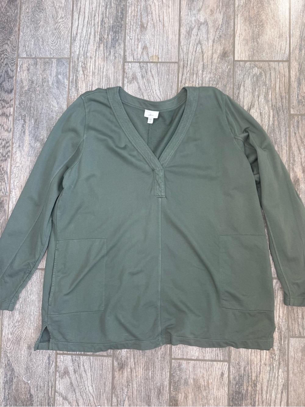 J. Jill fit Olive V-Neck Long Sleeve Tunic with Pockets SzL - Picture 11 of 11